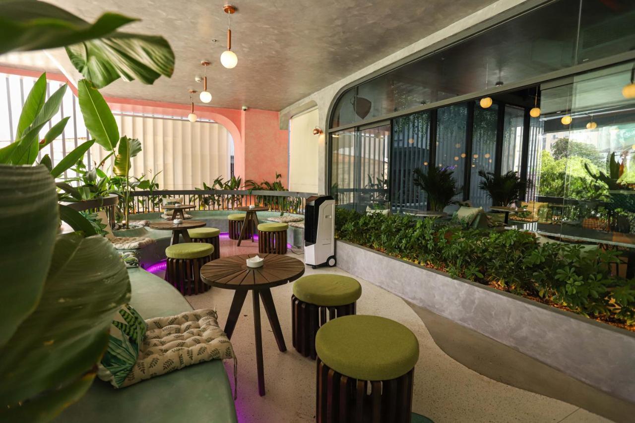 Home Hotel Ho Chi Minh City Exterior photo
