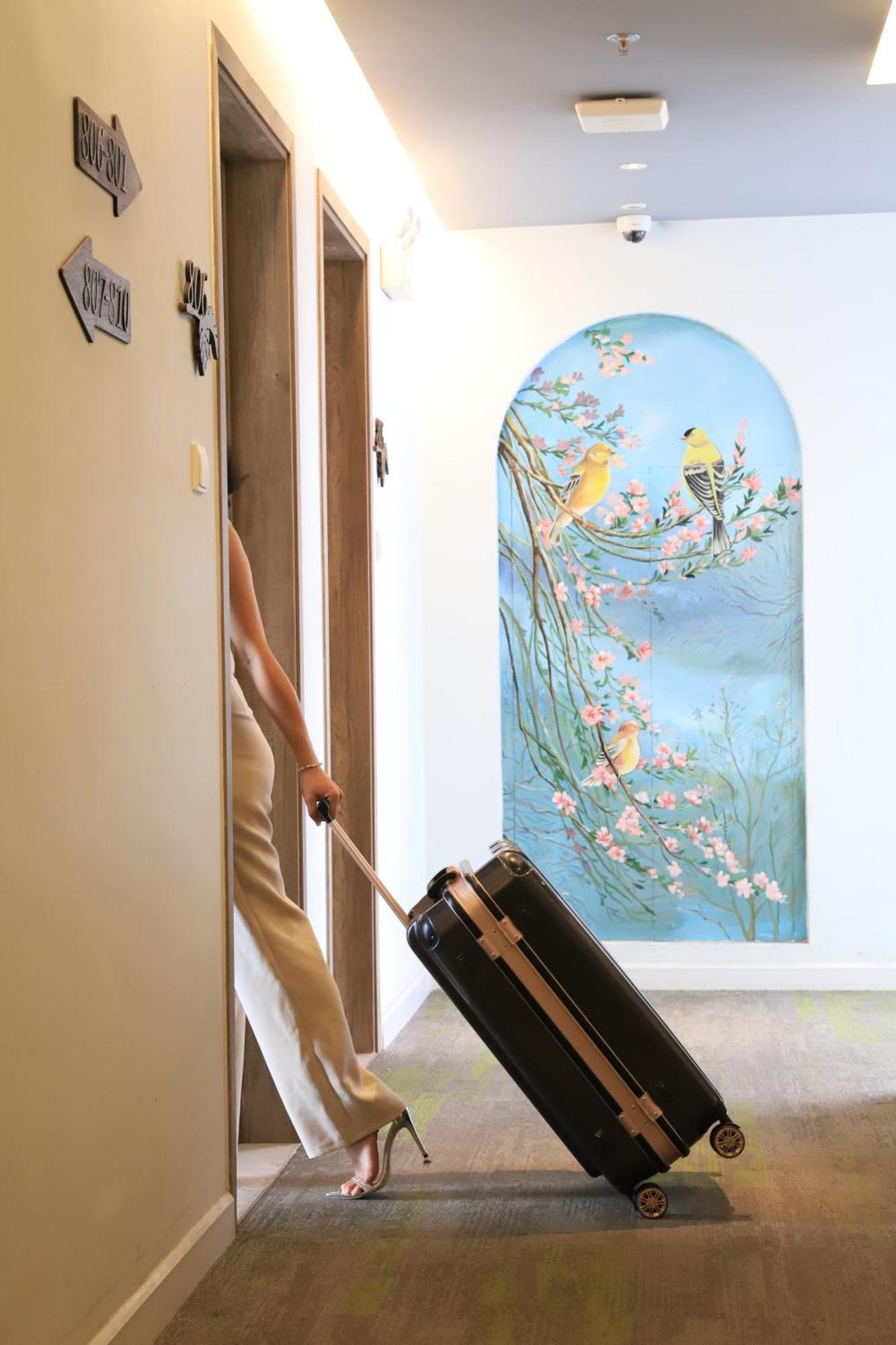 Home Hotel Ho Chi Minh City Exterior photo