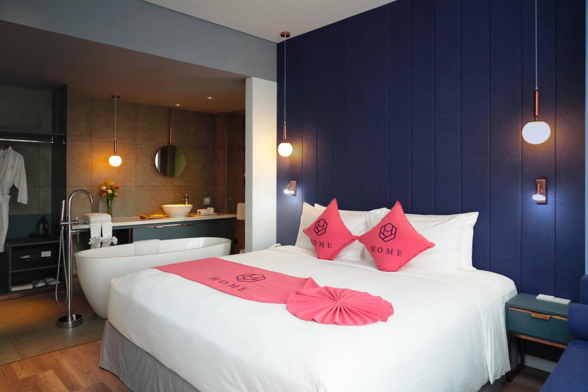 Home Hotel Ho Chi Minh City Exterior photo